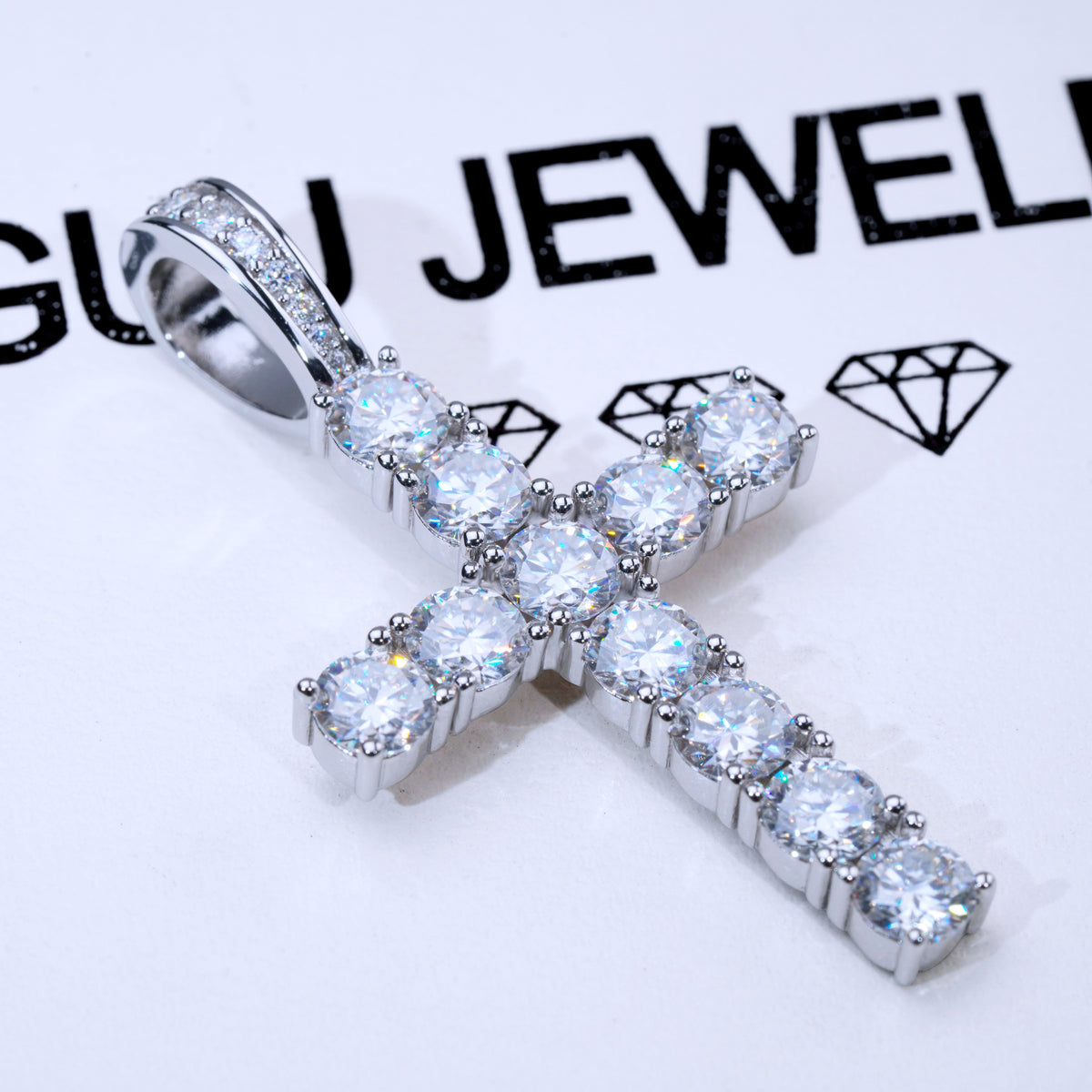 4.51 Carat 925S & VVS Moissanite Cross In White Gold