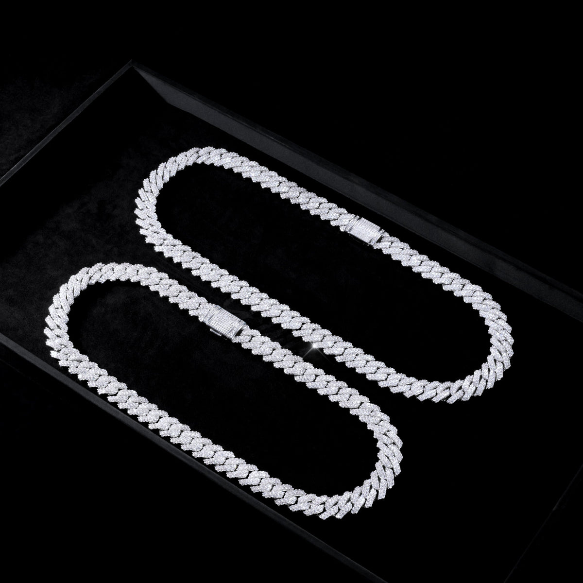 VVS Moissanite 14MM Prong Cuban Link Chain